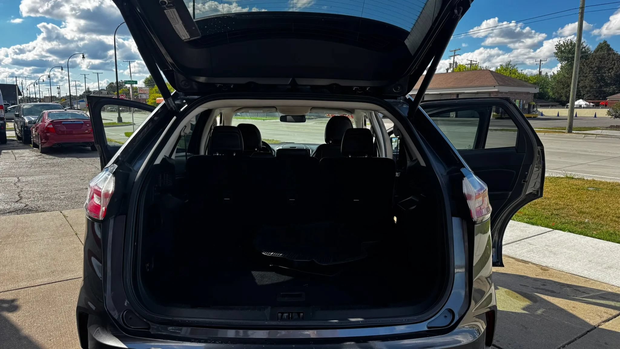 Used 2019 Ford Edge SEL w/ Equipment Group 201A AWD/4WD image 20