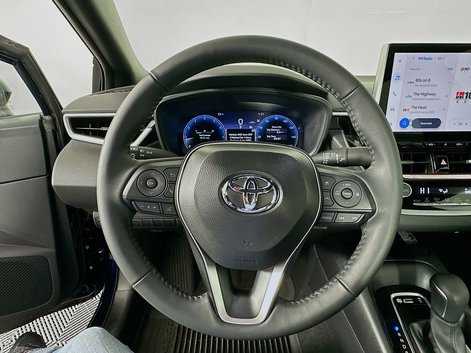 Certified 2026 Toyota Corolla SE w/ SE Package image 11