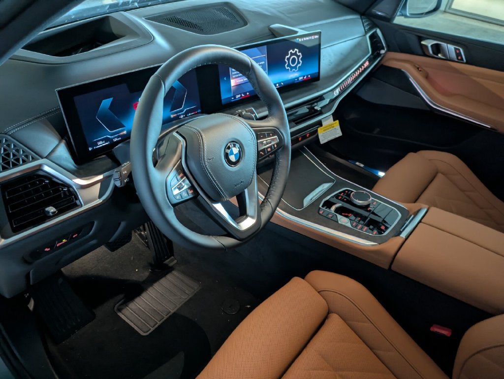 New 2026 BMW X5 xDrive40i w/ Premium Package AWD/4WD image 10