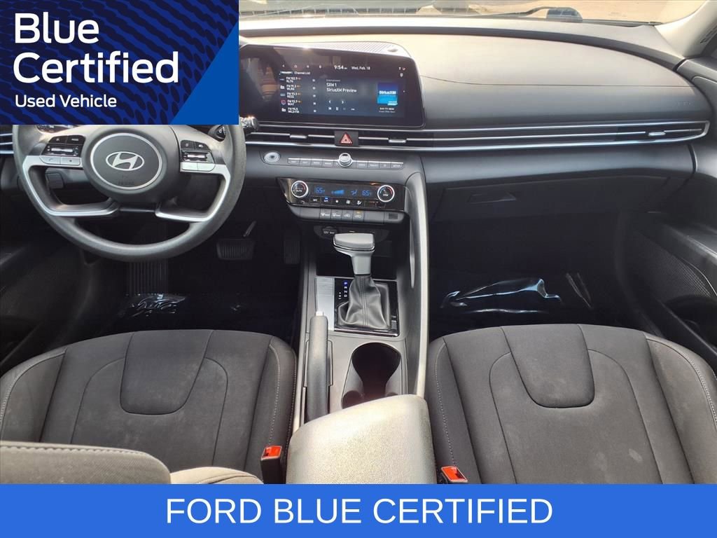 Used 2024 Hyundai Elantra SEL image 9