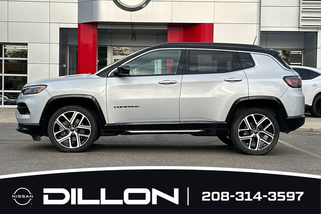 Used 2025 Jeep Compass Limited w/ Elite Group AWD/4WD image 7