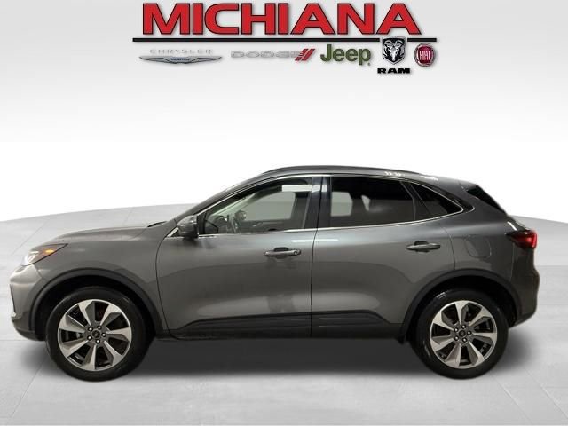 Used 2024 Ford Escape Platinum image 1