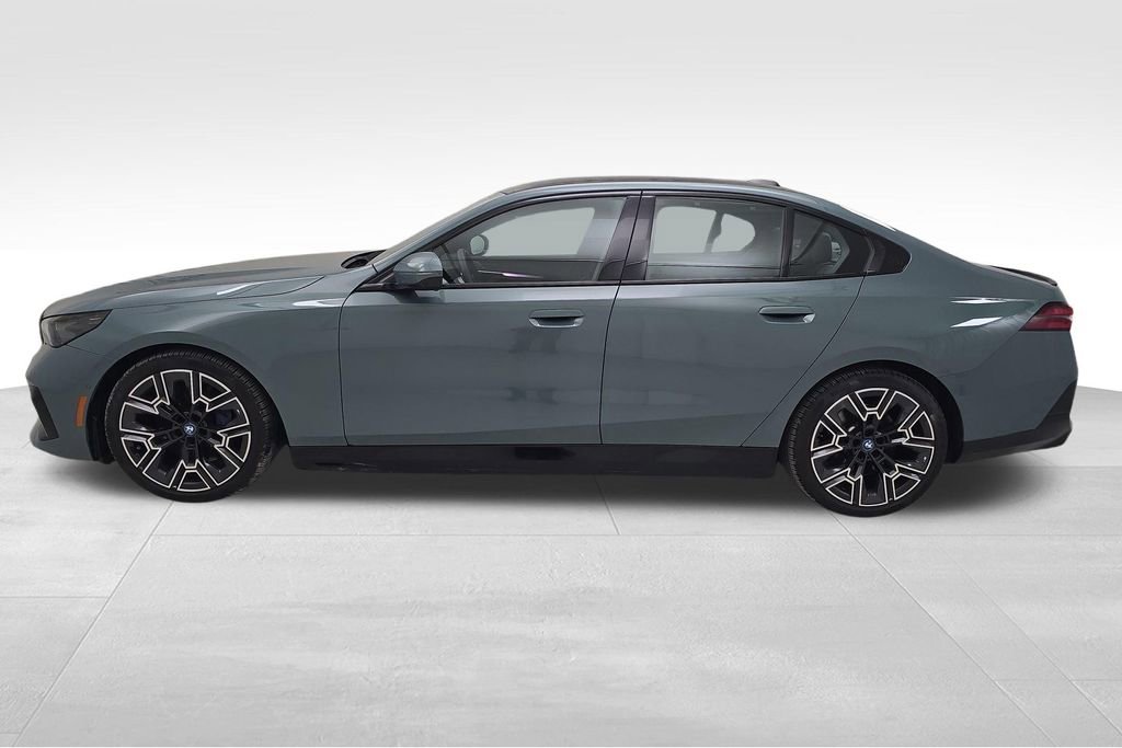 Used 2025 BMW i5 xDrive40 AWD/4WD image 6