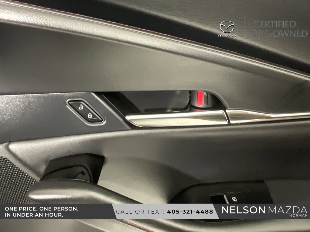 Certified 2025 MAZDA CX-30 AWD 2.5 S w/ Preferred Package image 17