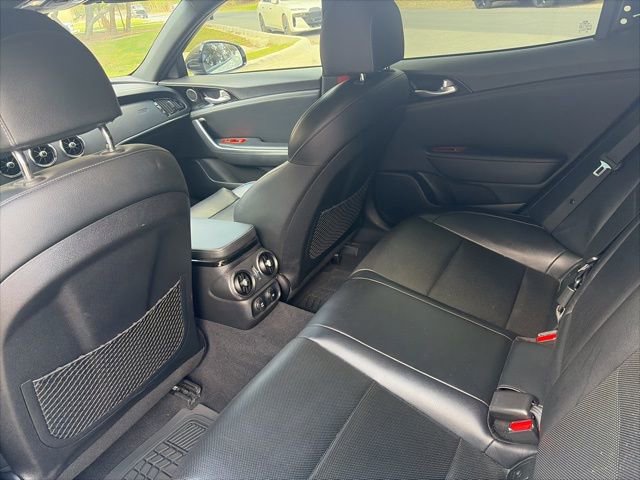 Used 2022 Kia Stinger GT-Line image 8