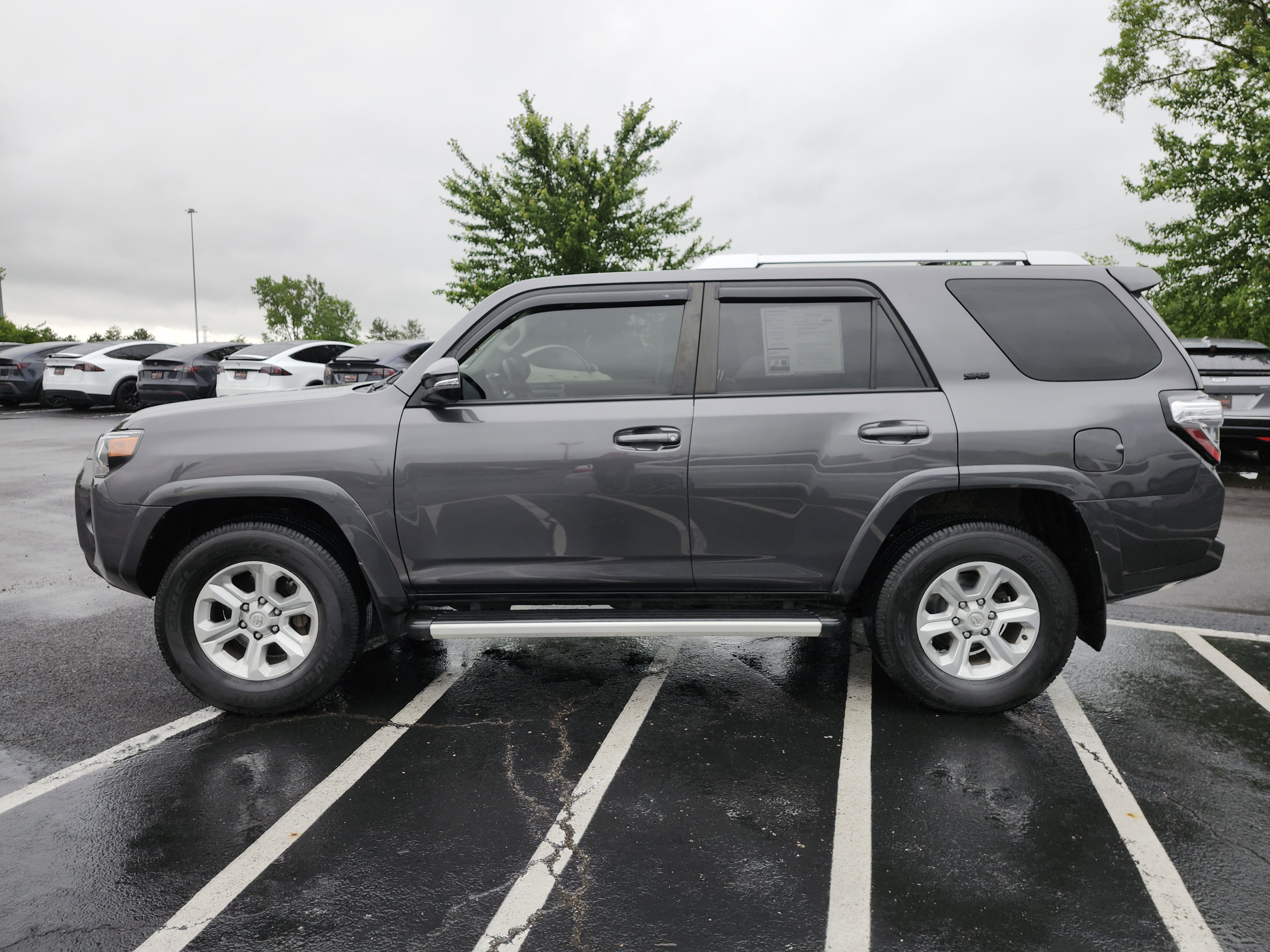 Used 2018 Toyota 4Runner SR5 Premium AWD/4WD image 7