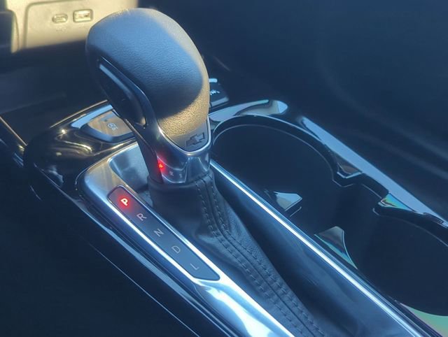 Used 2024 Chevrolet Trax LT w/ LT Convenience Package image 20