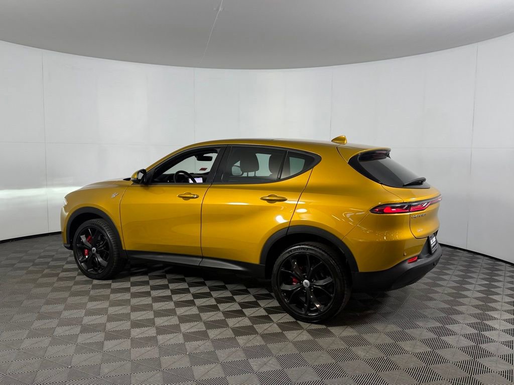 Used 2023 Dodge Hornet GT Plus w/ Track Pack image 10