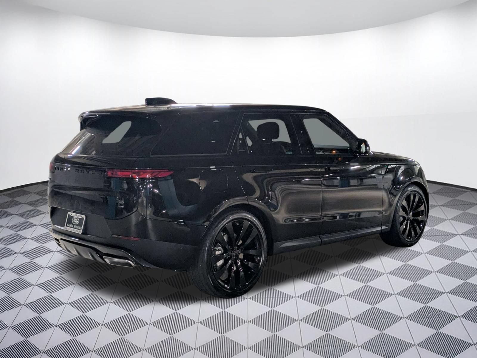 New 2026 Land Rover Range Rover Sport SE AWD/4WD image 9
