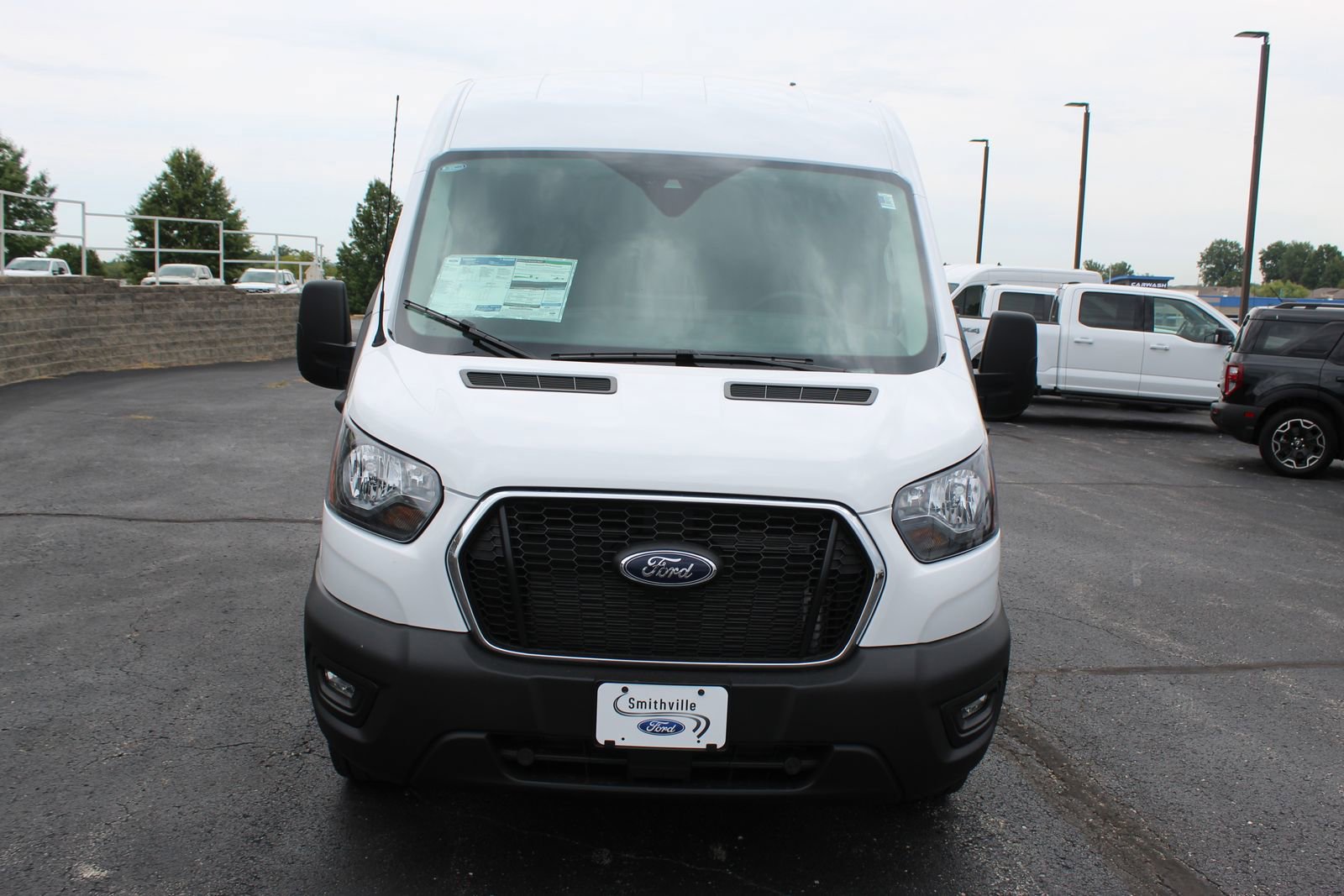 New 2025 Ford Transit 250 148 Medium Roof w/ Load Area Protection Package image 8