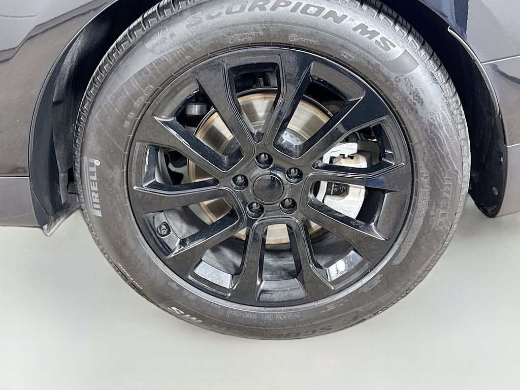 Used 2025 Land Rover Range Rover Sport SE image 33