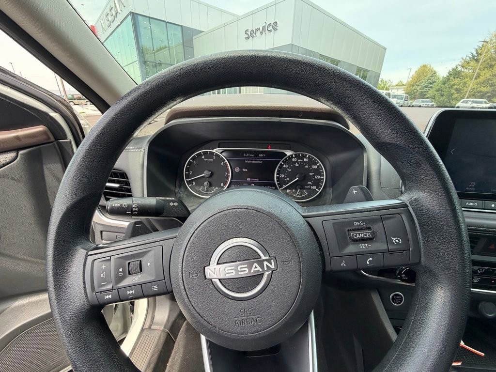 Certified 2023 Nissan Rogue S AWD/4WD image 10