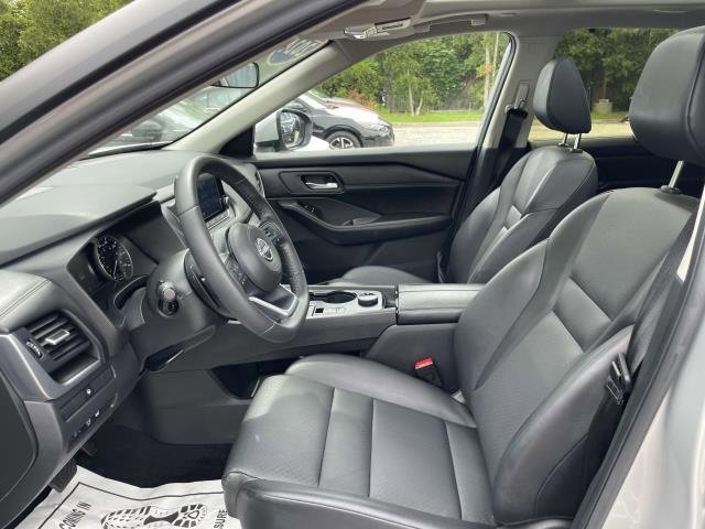 Certified 2024 Nissan Rogue SV w/ SV Premium Package image 14