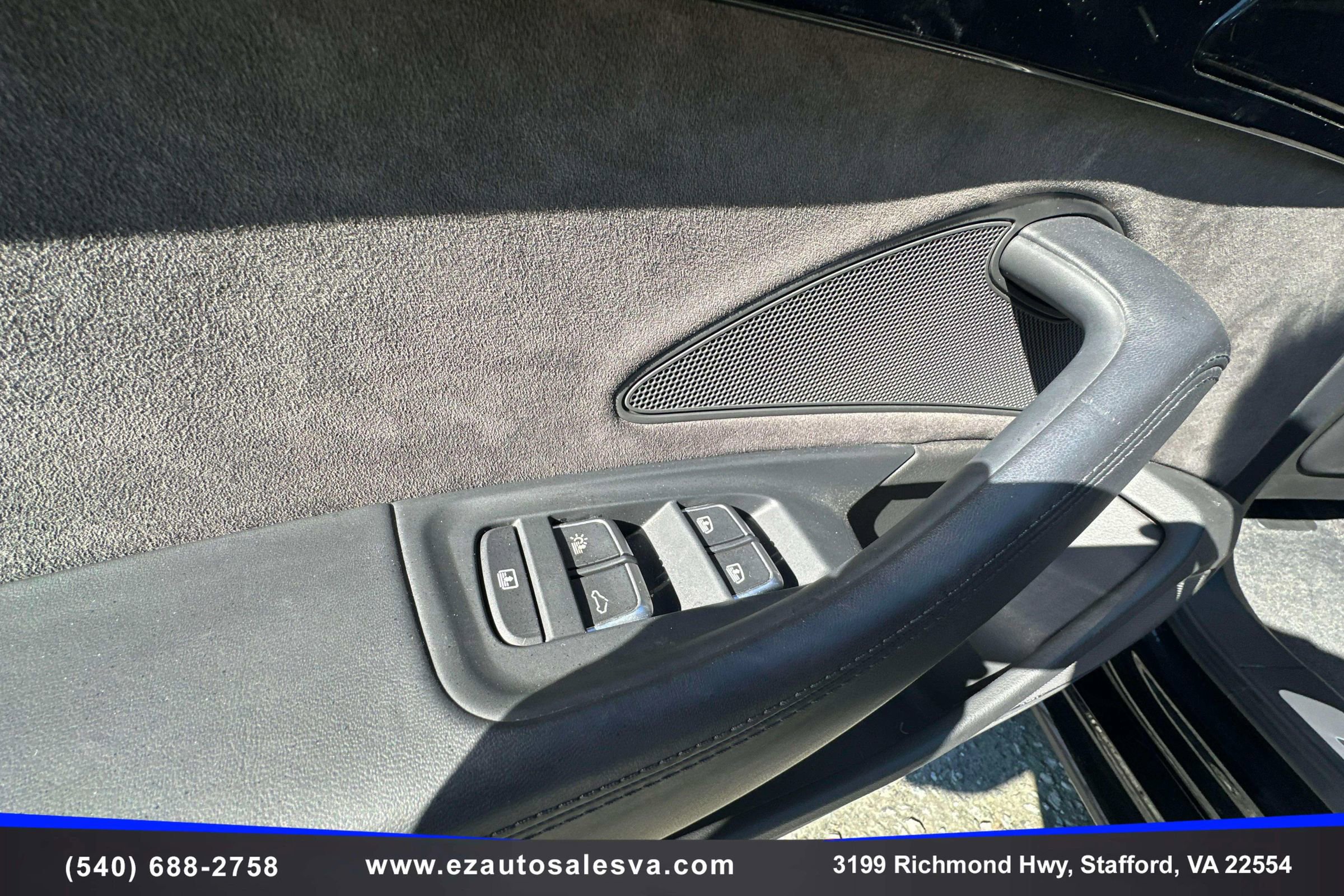 Used 2017 Audi A8 L 4.0T w/ Dynamic Package image 23