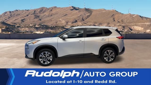 Used 2023 Nissan Rogue SV image 2