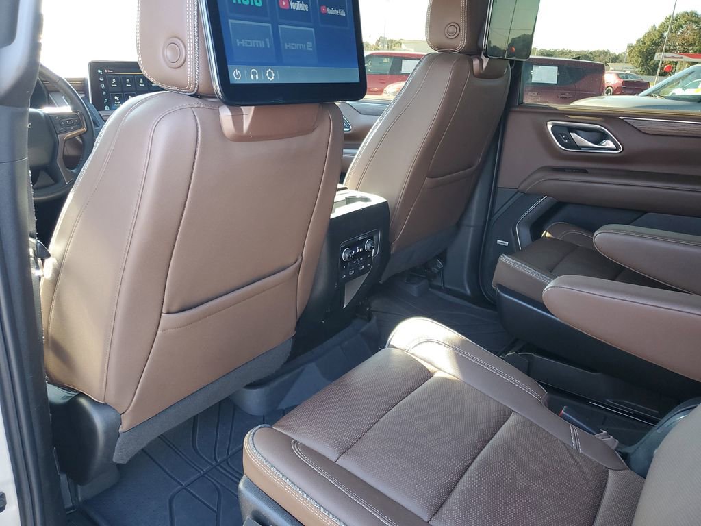 Used 2023 Chevrolet Tahoe High Country w/ LPO, Illumination Package image 23