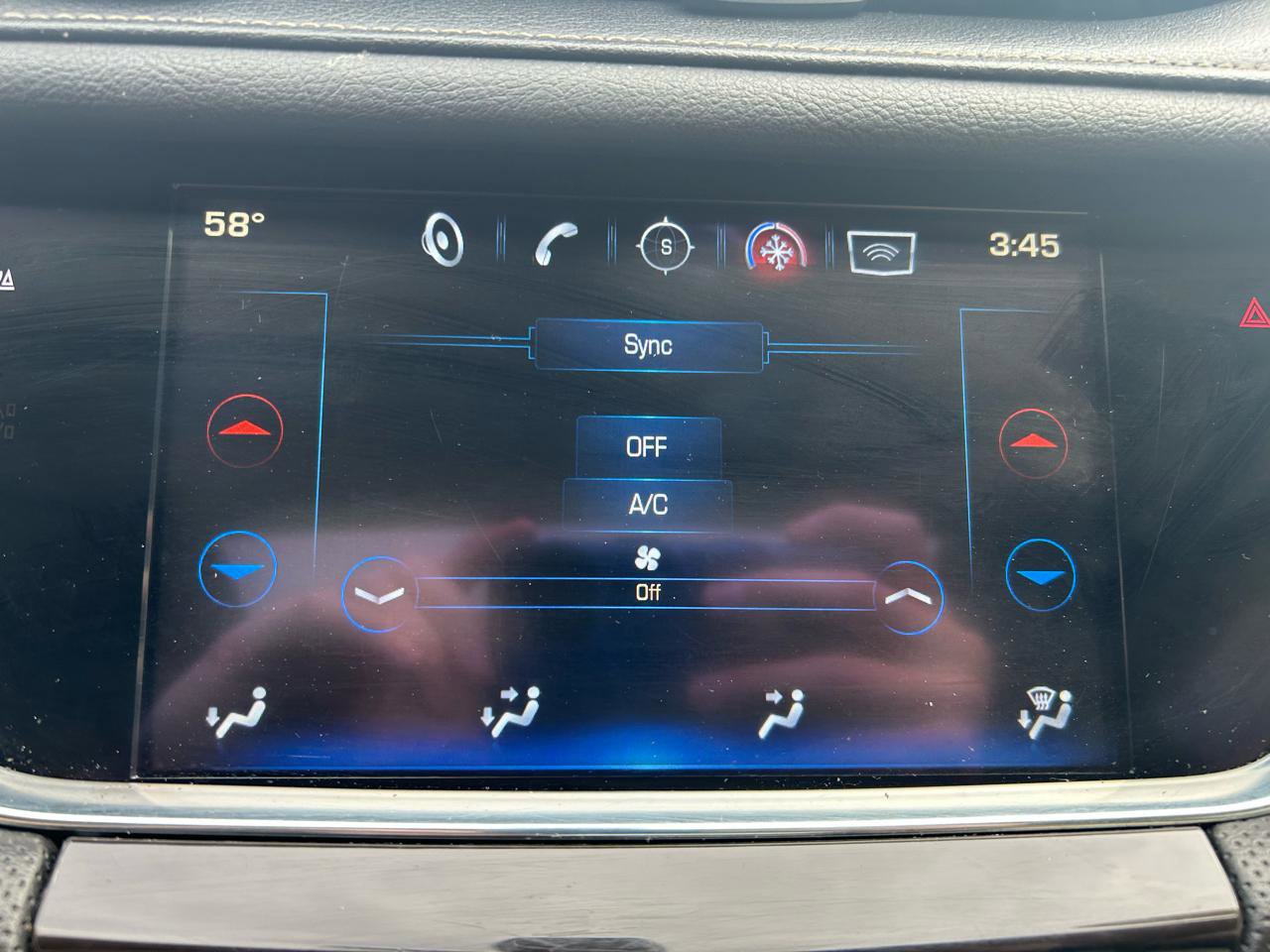 Used 2017 Cadillac XT5 Luxury w/ LPO, Wheel Lock Package image 27