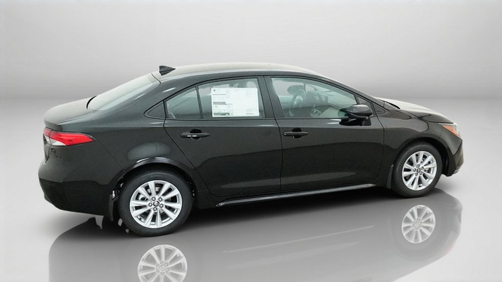 New 2027 Toyota Corolla LE w/ LE Premium Package FWD image 24