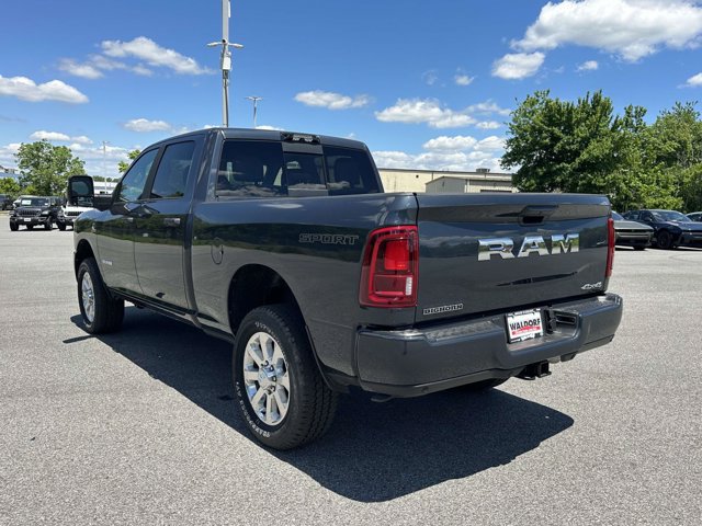 New 2026 RAM 3500 Big Horn AWD/4WD image 4