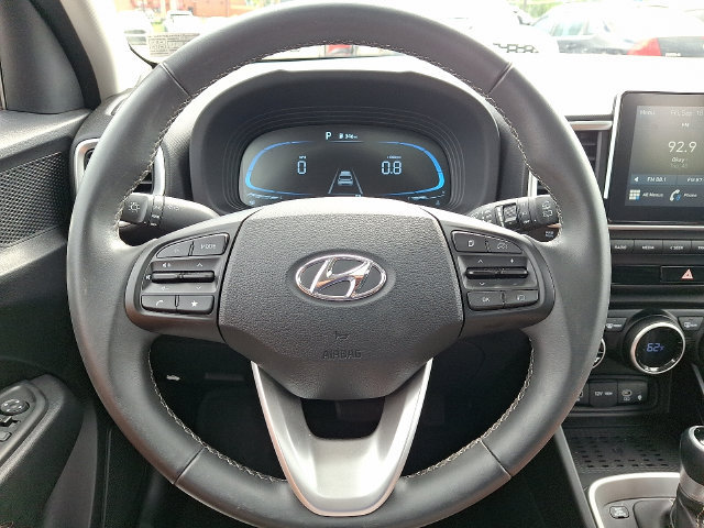 Certified 2026 Hyundai Venue SEL FWD image 19