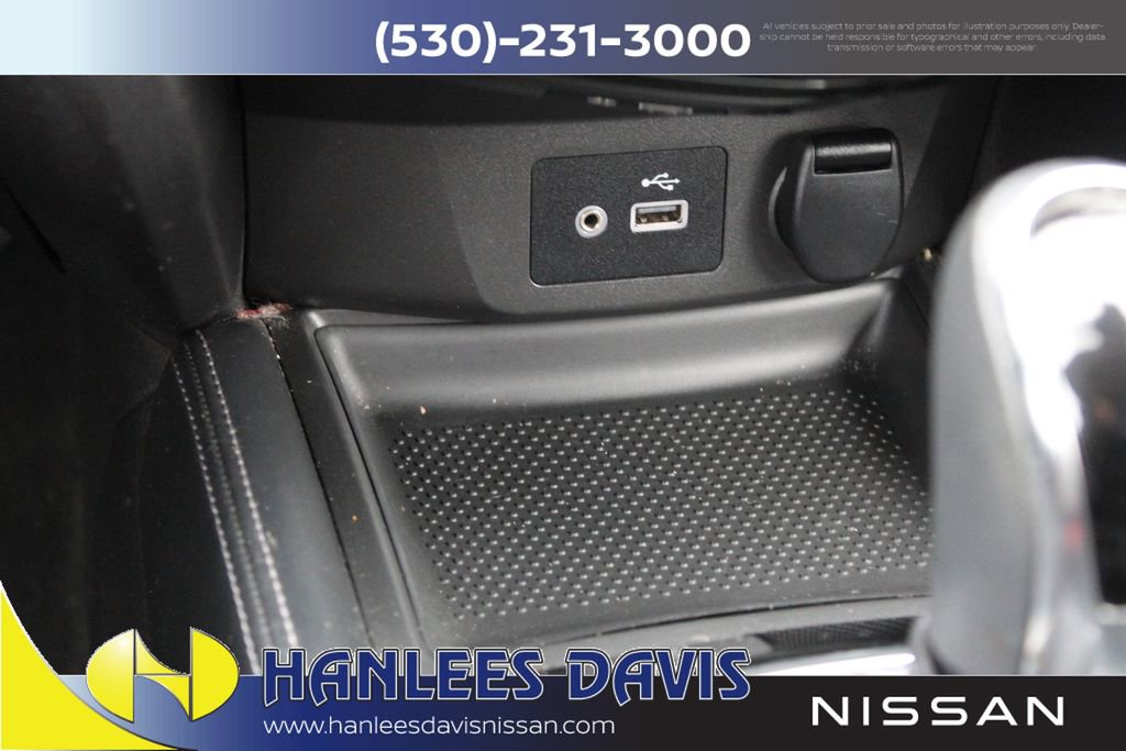 Used 2018 Nissan Rogue SL FWD image 22