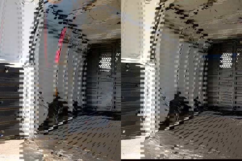 Used 2012 Chevrolet Express 2500 image 33