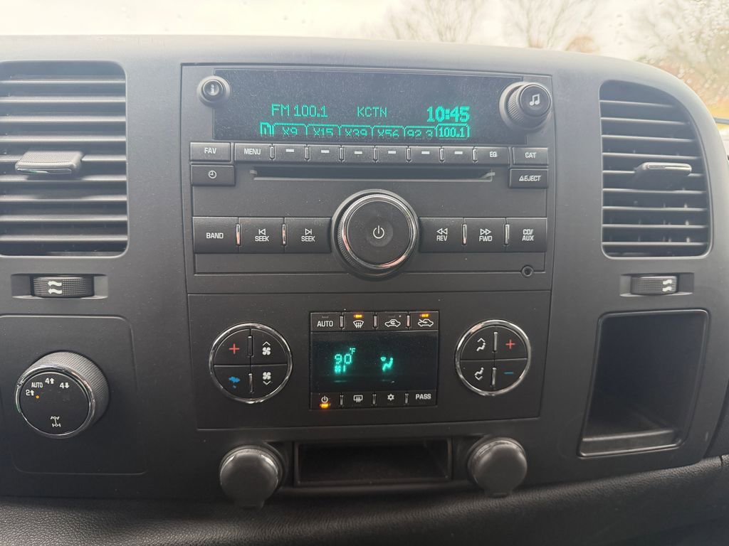 Used 2008 Chevrolet Silverado 1500 LT w/ Power Pack Plus image 23