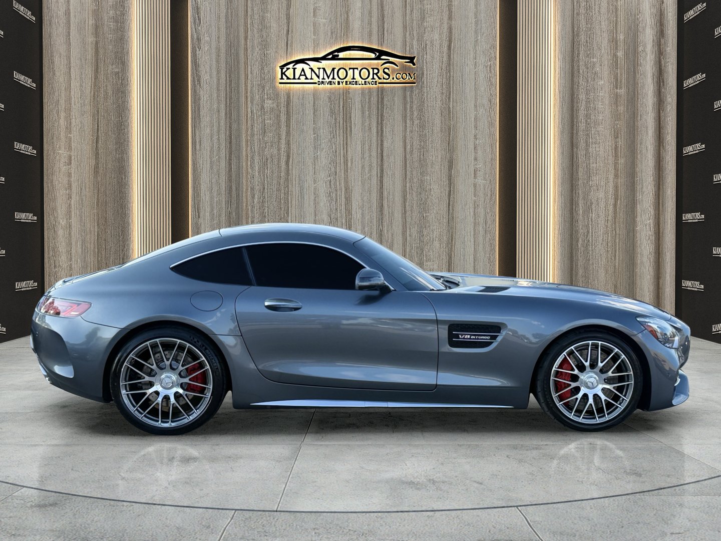 Used 2018 Mercedes-Benz AMG GT C image 8