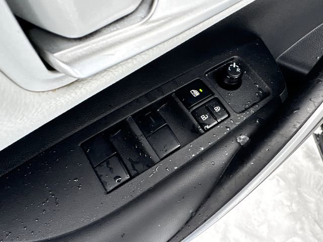 Used 2024 Toyota Corolla SE image 24