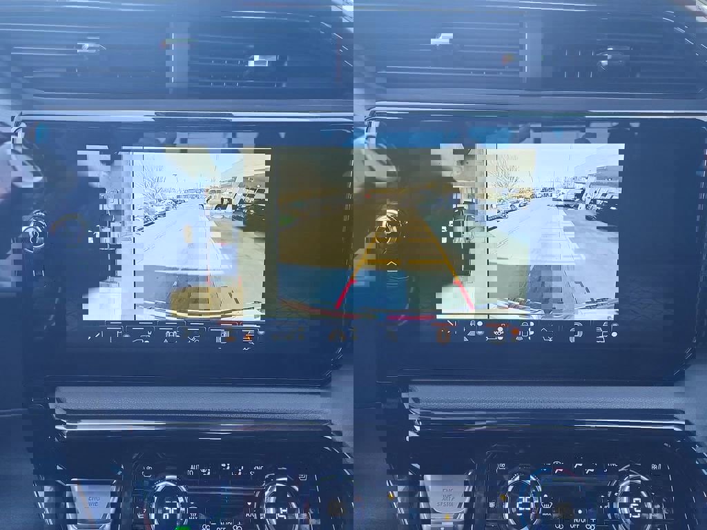 Certified 2024 GMC Sierra 2500 AT4 w/ AT4 Premium Plus Package image 16