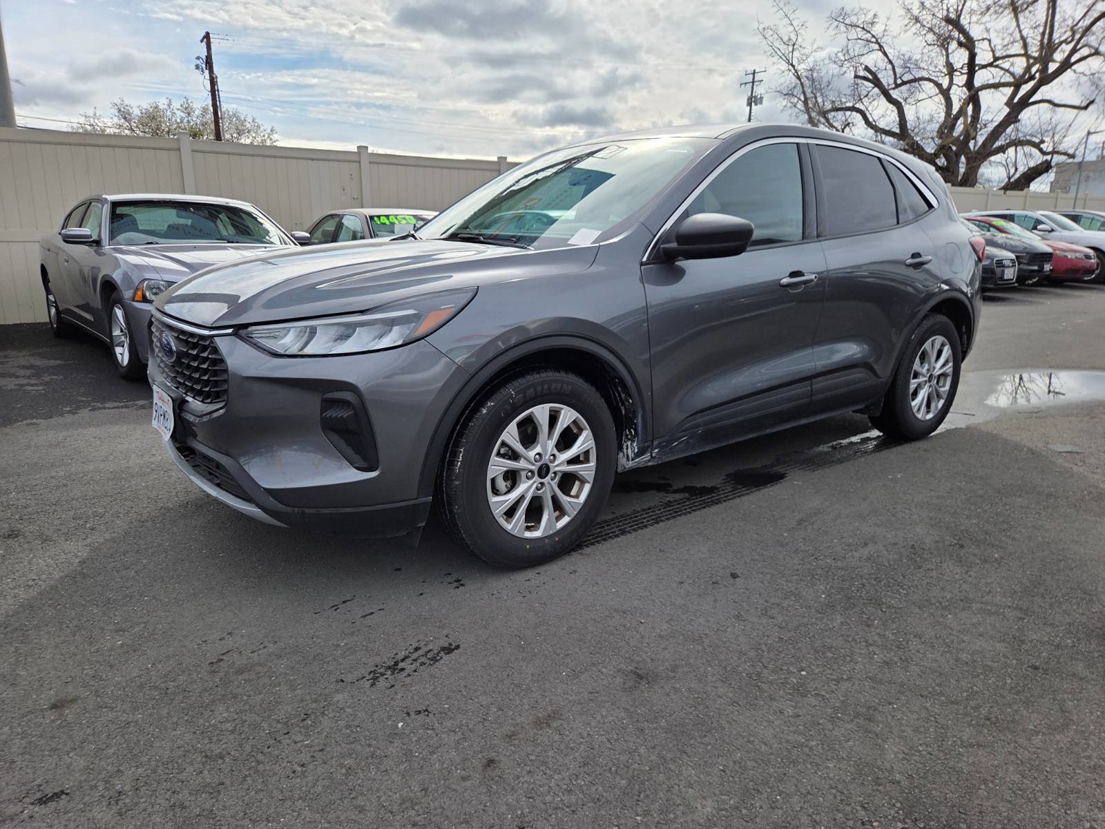 Used 2024 Ford Escape Active image 1