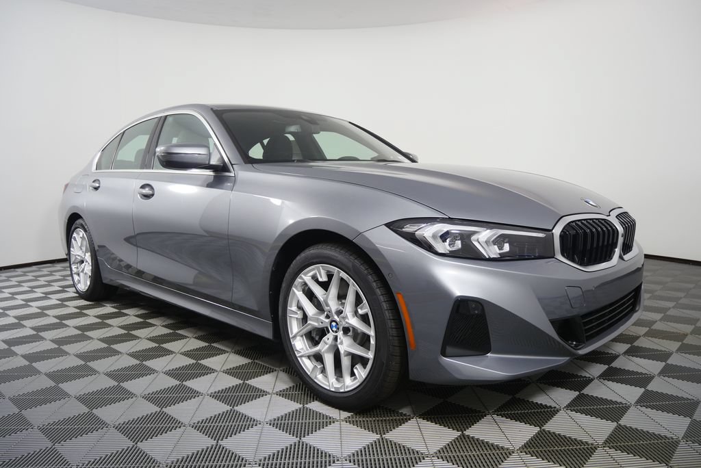 Used 2026 BMW 330i Sedan w/ Premium Package RWD image 7