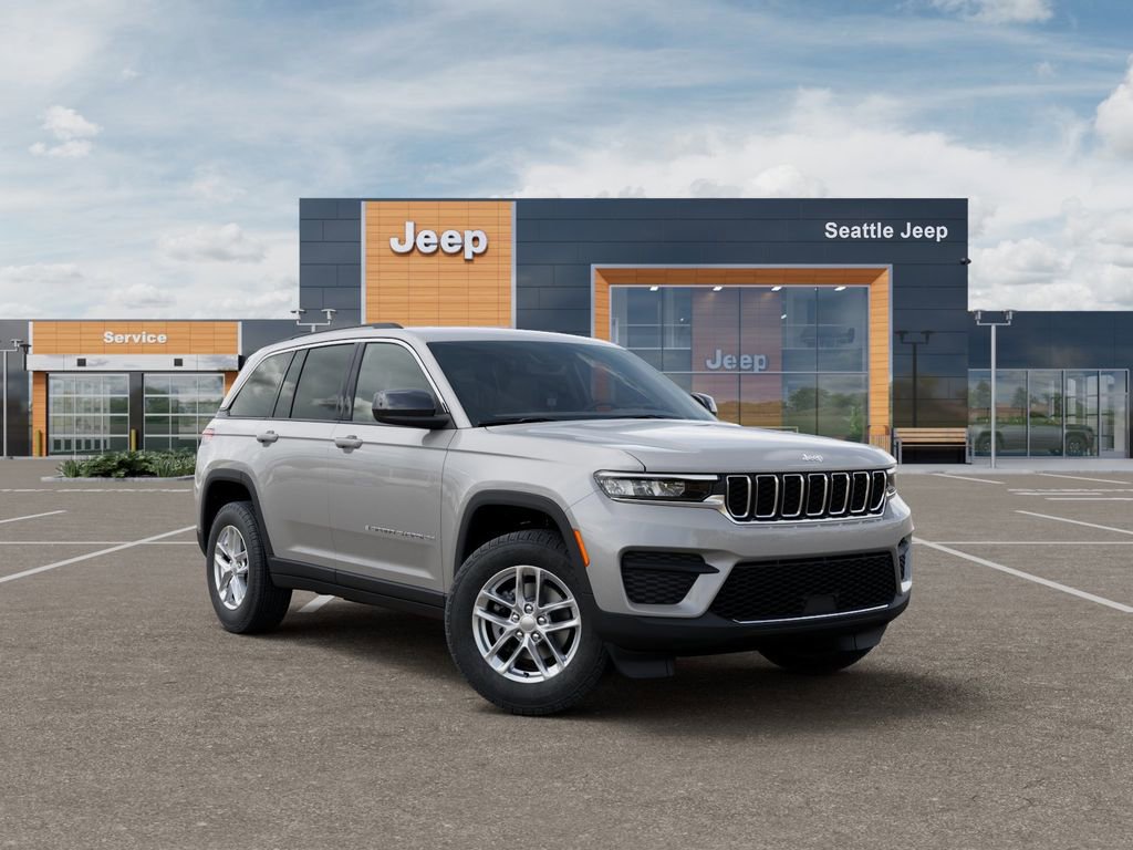 New 2026 Jeep Grand Cherokee Laredo image 5