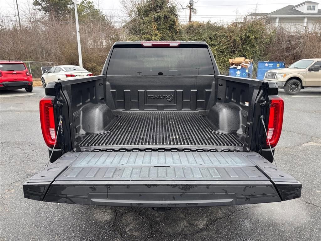 Used 2024 GMC Sierra 1500 SLT image 26