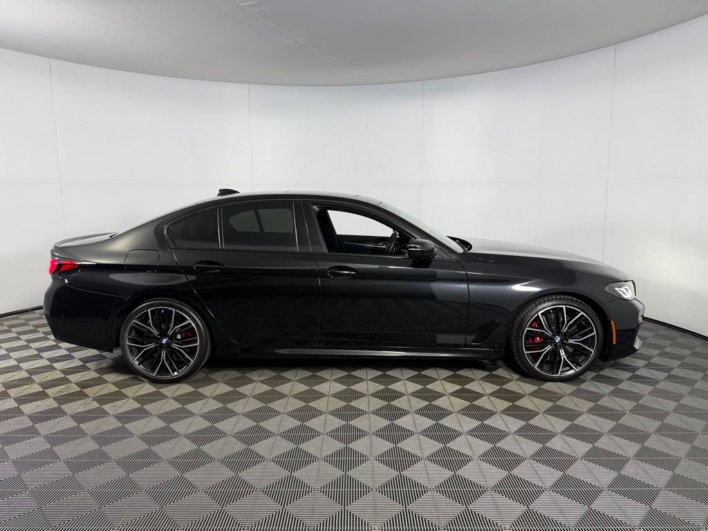 Used 2023 BMW 540i w/ M Sport Package RWD image 5