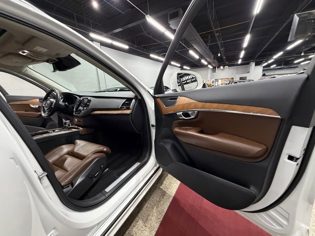 Used 2018 Volvo XC90 T6 Inscription w/ Convenience Package AWD/4WD image 34