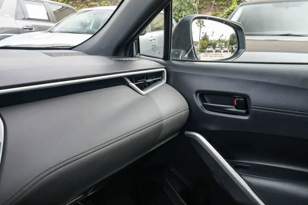 Used 2025 Toyota Corolla Cross AWD Hybrid image 21