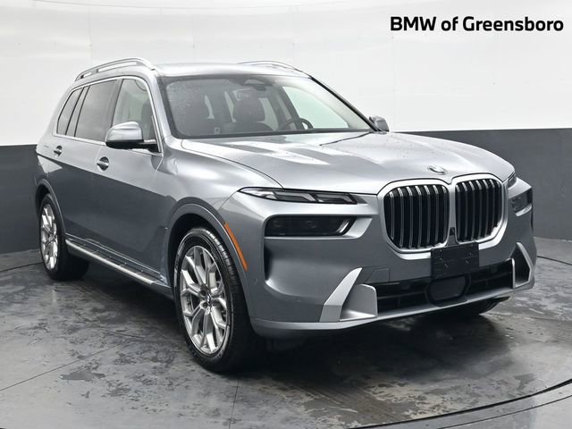 Used 2024 BMW X7 xDrive40i image 1