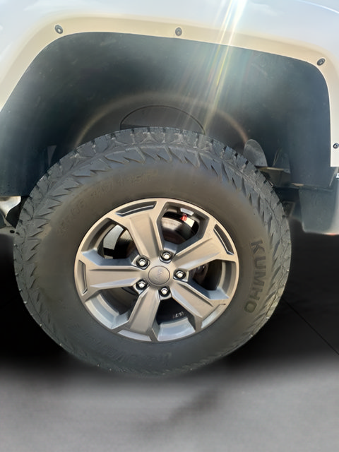Used 2017 Jeep Wrangler Unlimited Rubicon AWD/4WD image 25
