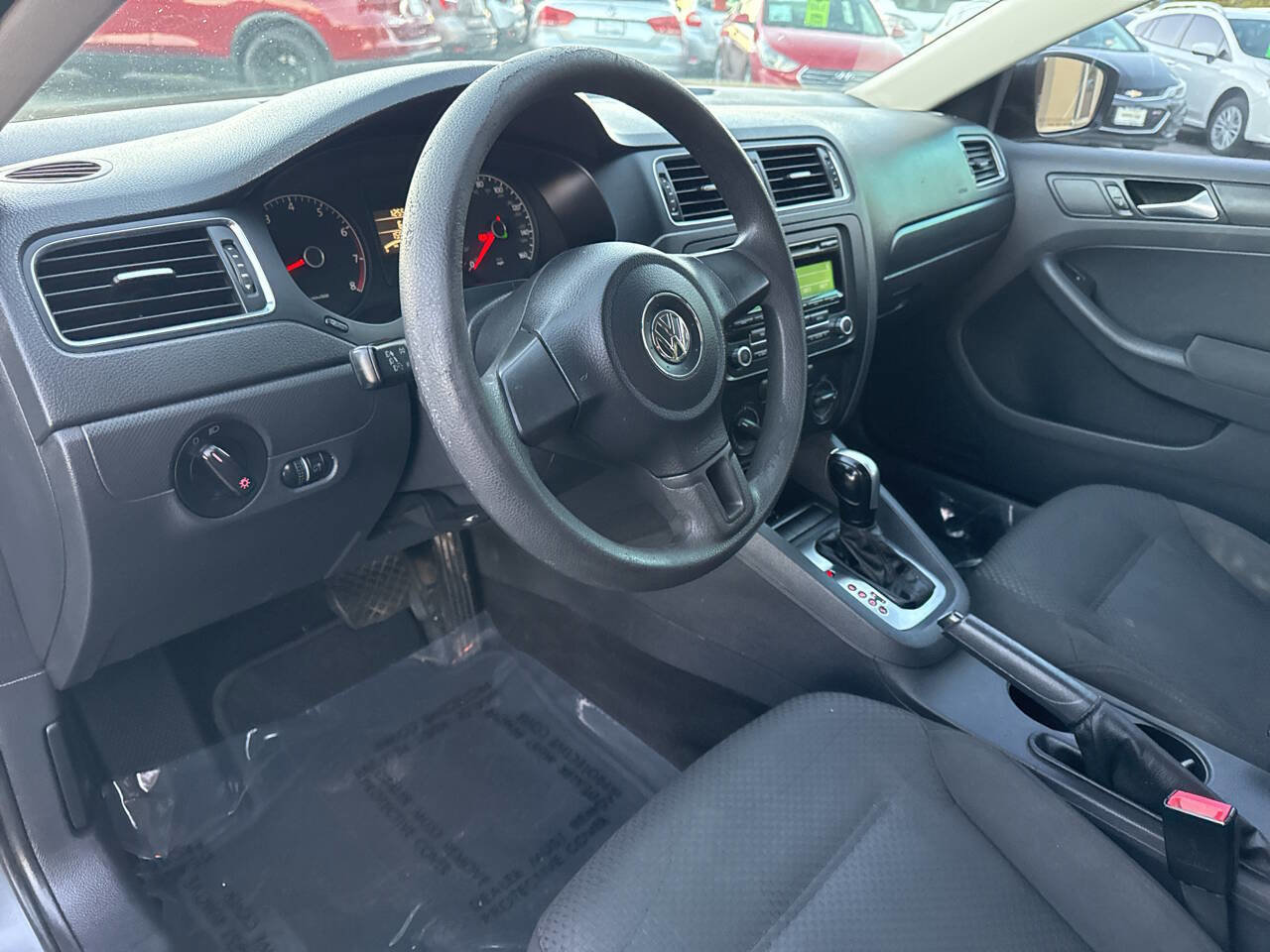 Used 2012 Volkswagen Jetta Sedan image 10