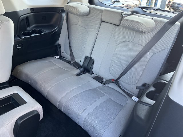 Used 2024 Honda Pilot LX image 33