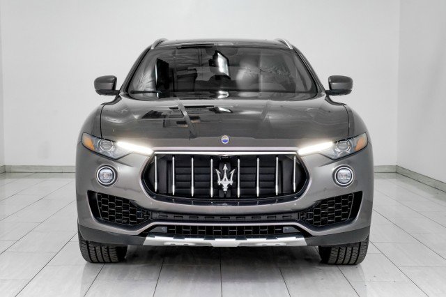 Used 2017 Maserati Levante S image 3