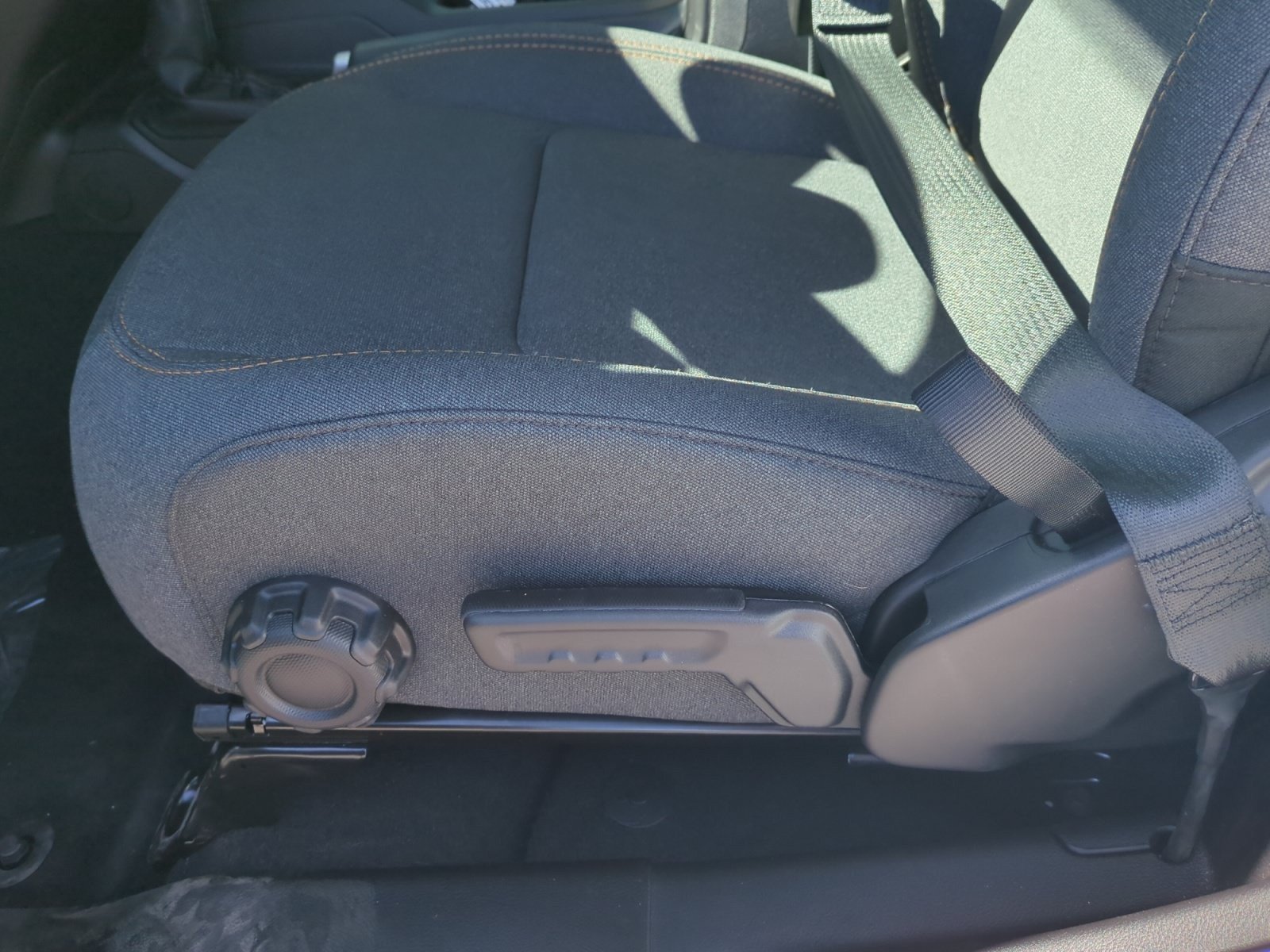 New 2026 Jeep Wrangler Sport AWD/4WD image 14