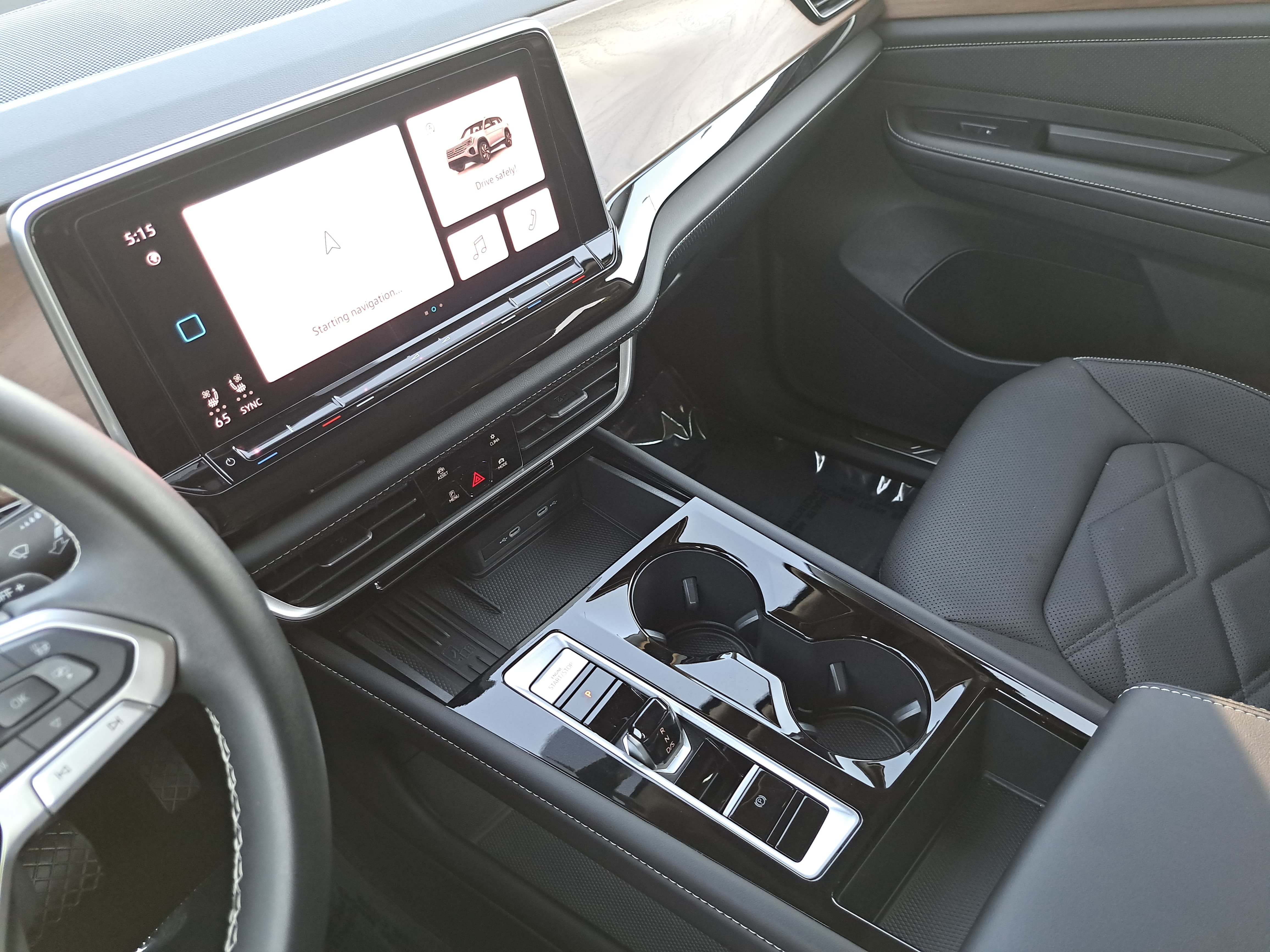 Certified 2026 Volkswagen Atlas SE w/ Panoramic Sunroof Package FWD image 27