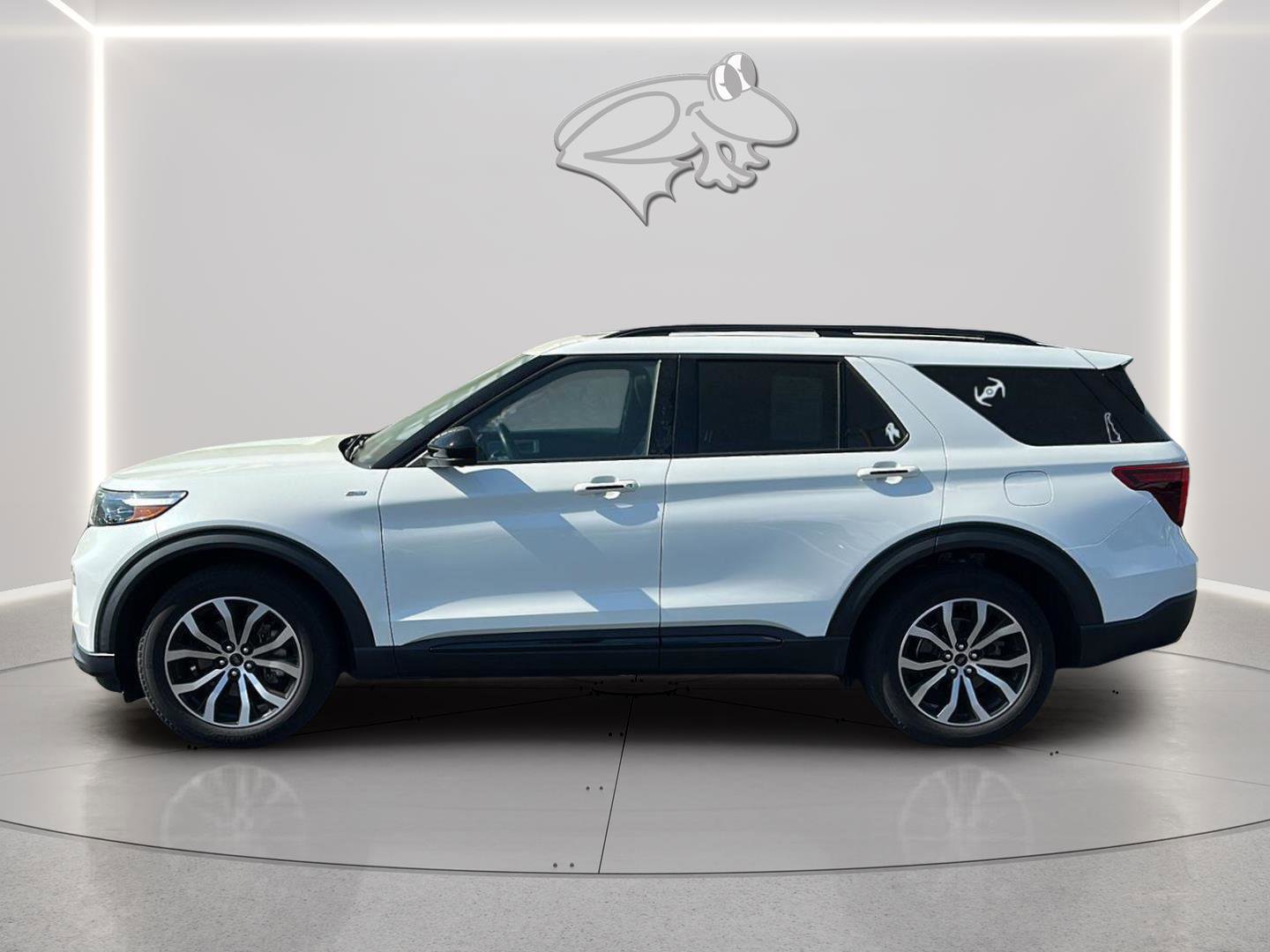 Used 2022 Ford Explorer ST-Line w/ Class IV Trailer Tow Package video 2