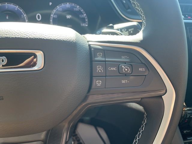 New 2025 Jeep Grand Cherokee Laredo X image 11