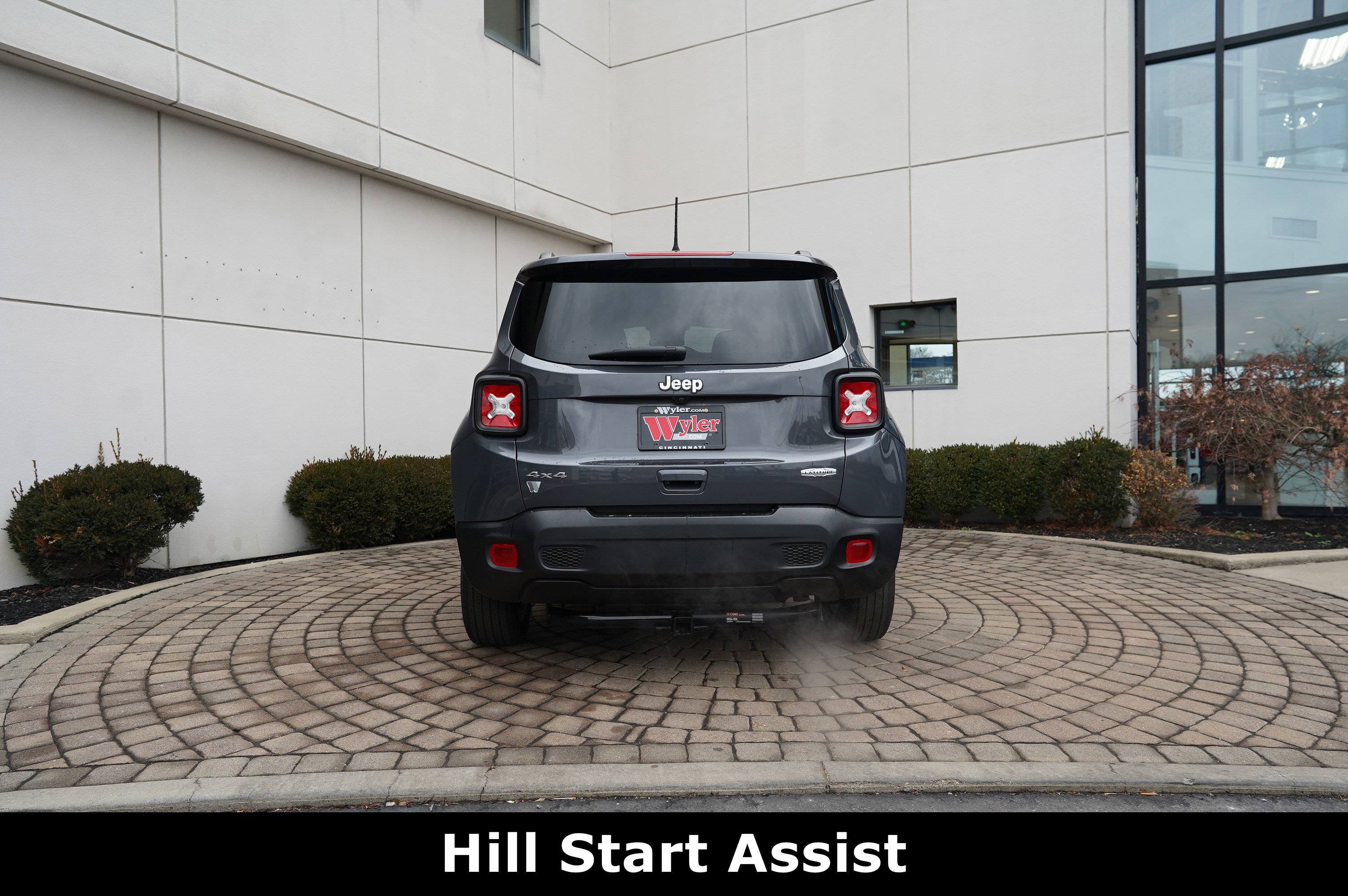 Used 2022 Jeep Renegade Latitude w/ Convenience Group image 21