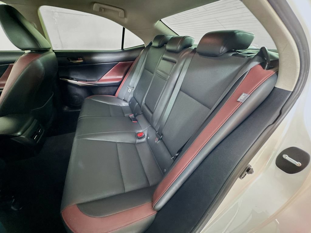 Used 2019 Lexus IS 300 w/ Premium Package RWD image 31