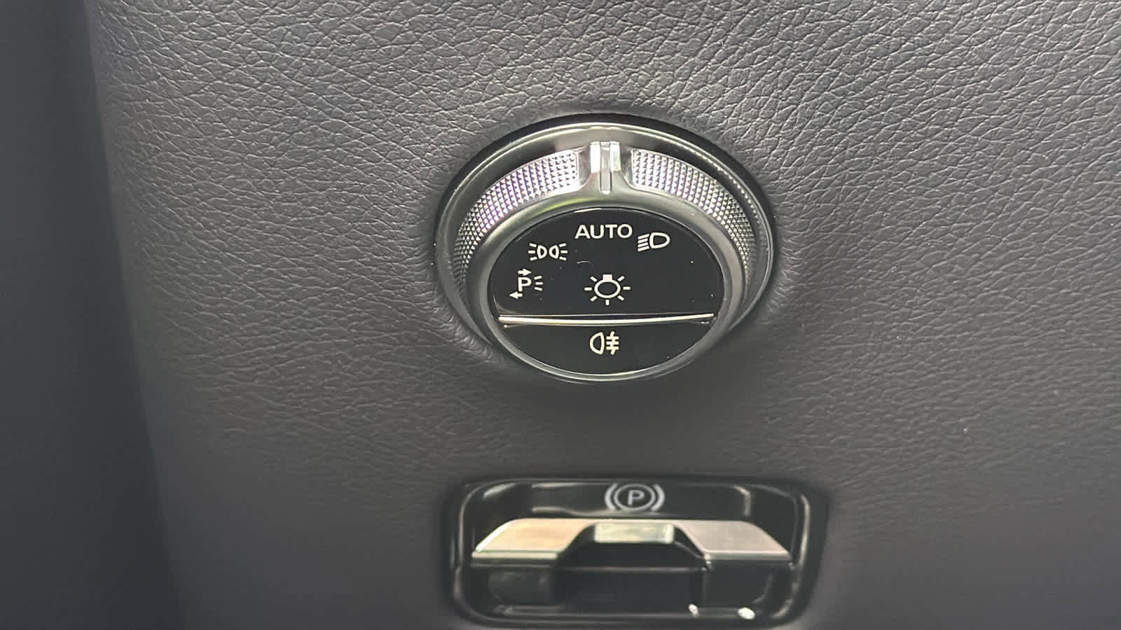 New 2026 Mercedes-Benz GLC 300 4MATIC image 17