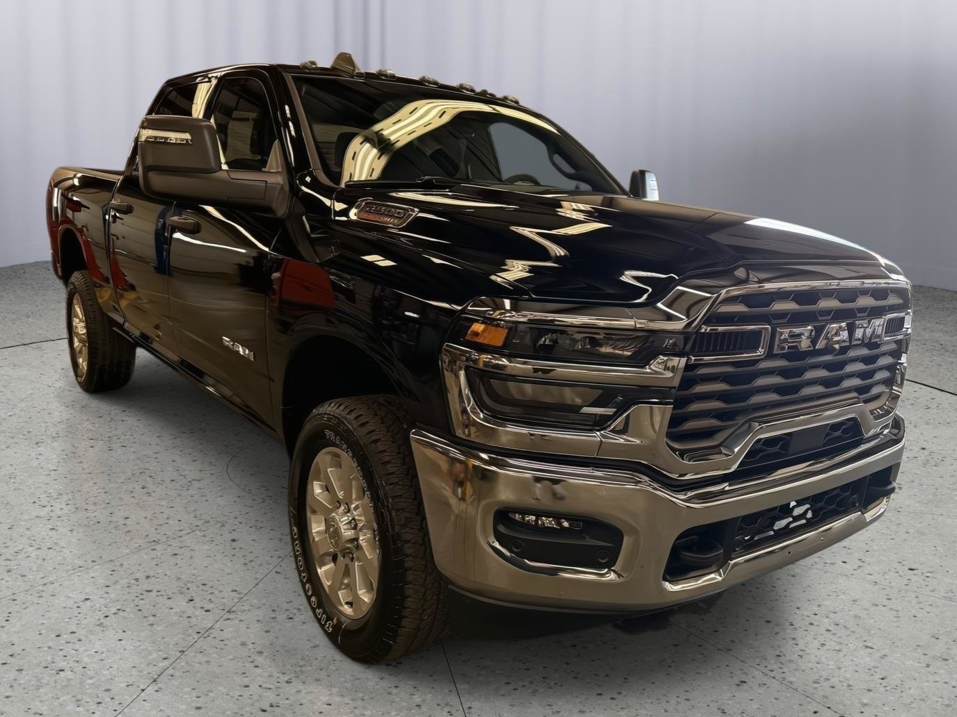 New 2026 RAM 2500 Big Horn AWD/4WD image 8